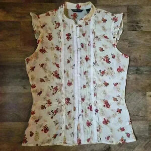 New York & Company Sheer Floral Lace Buttondown Blouse Size M